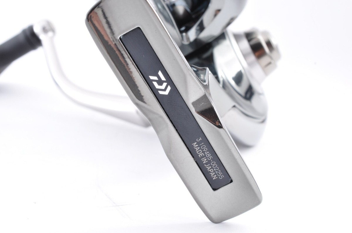Moulinet spinning FREAMS LT 3000 SCHXE de DAIWA