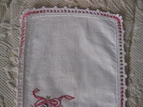 SET of 2 Vintage Hand Embroidery Doilies w/ Crochet Trim 5.5"x12" Granny Cottage - Picture 4 of 5