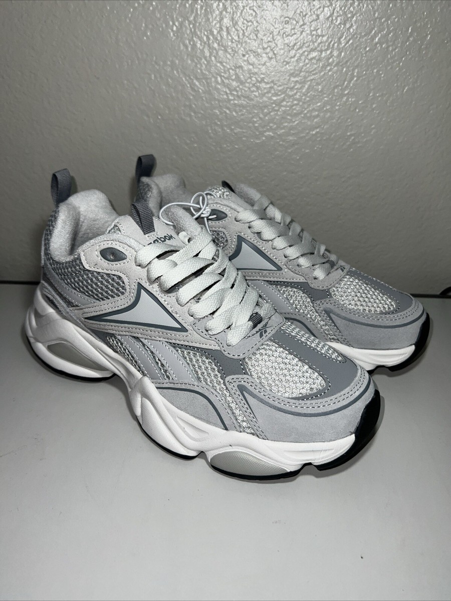 Reebok classic ZOZO スペシャルモデル 24cm セール】クラシック レザー スペシャル エクストラ / CLASSIC