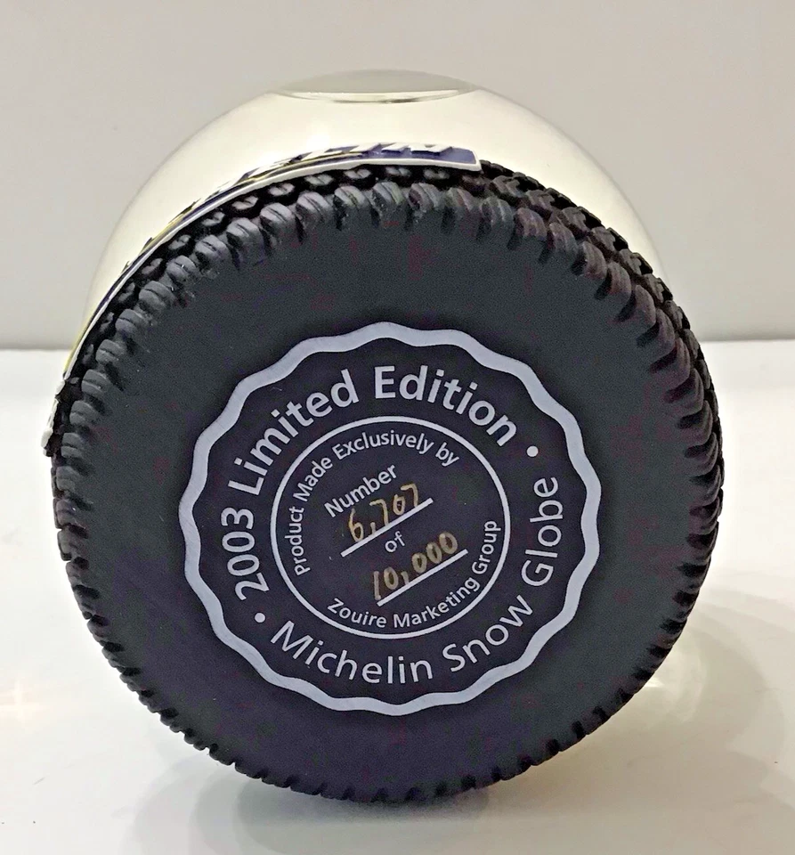 Michelin Man Bibendum Standing by Tire Snow Globe новый в коробке 2003 Ограниченный выпуск - Изображение 4 из 4