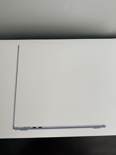 Apple MacBook Air M4 2025 16GB Memory, 256GB Storage, 15-inch, Sky Blue thumbnail 2