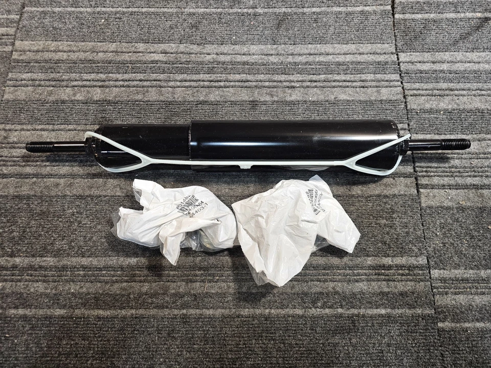 (CANTIDAD 2) Amortiguador trasero Monroe 65528 para Kenworth Peterbilt 330 2014-2020 Foto 2 de 4