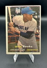 1957 Topps Baseball Cards 16