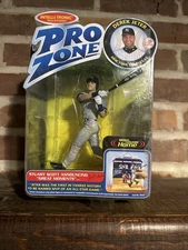 Derek Jeter Yankees 2002 Pro Zone Intellitronic Figure. New In Package.