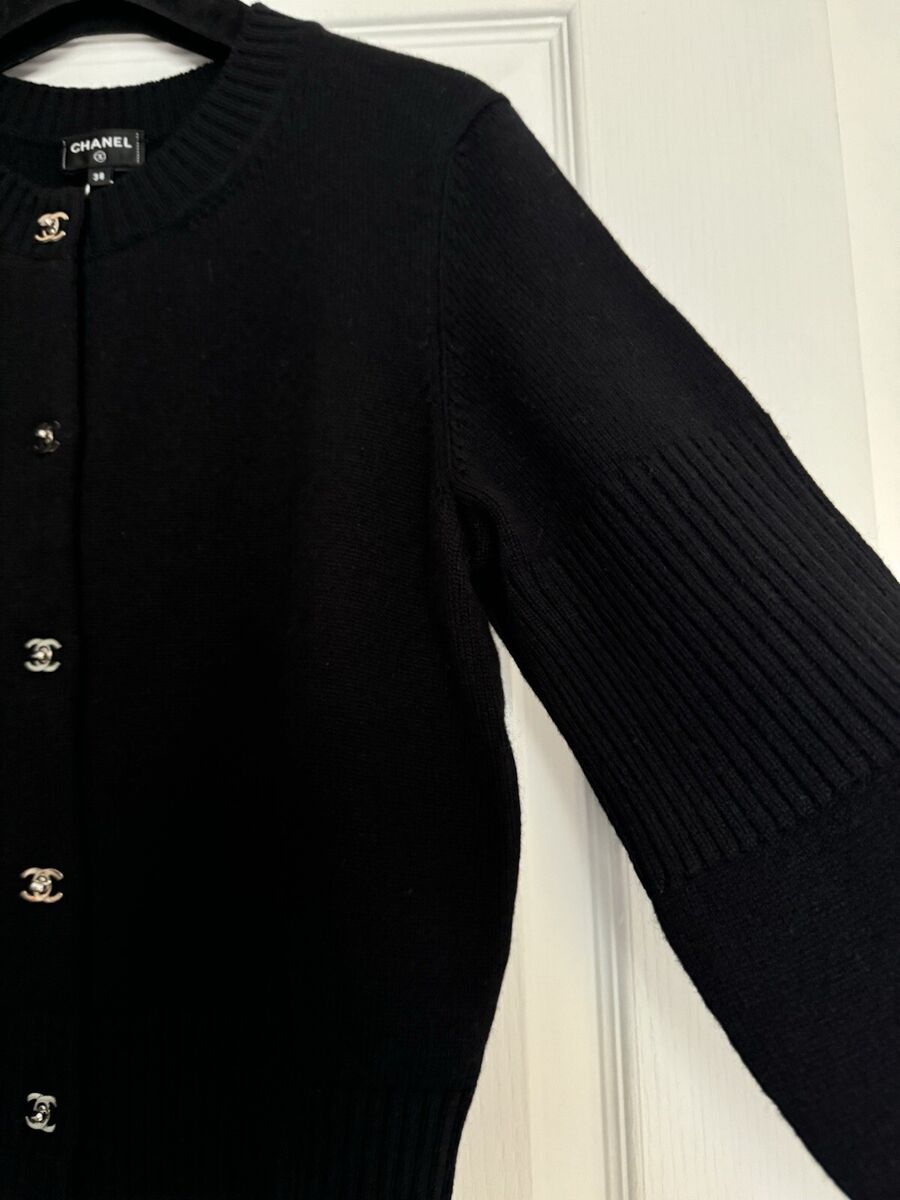 Chanel classic cashmere coat 2024 women without tags for Chanel classic cashmere coat 2024 women without tags for