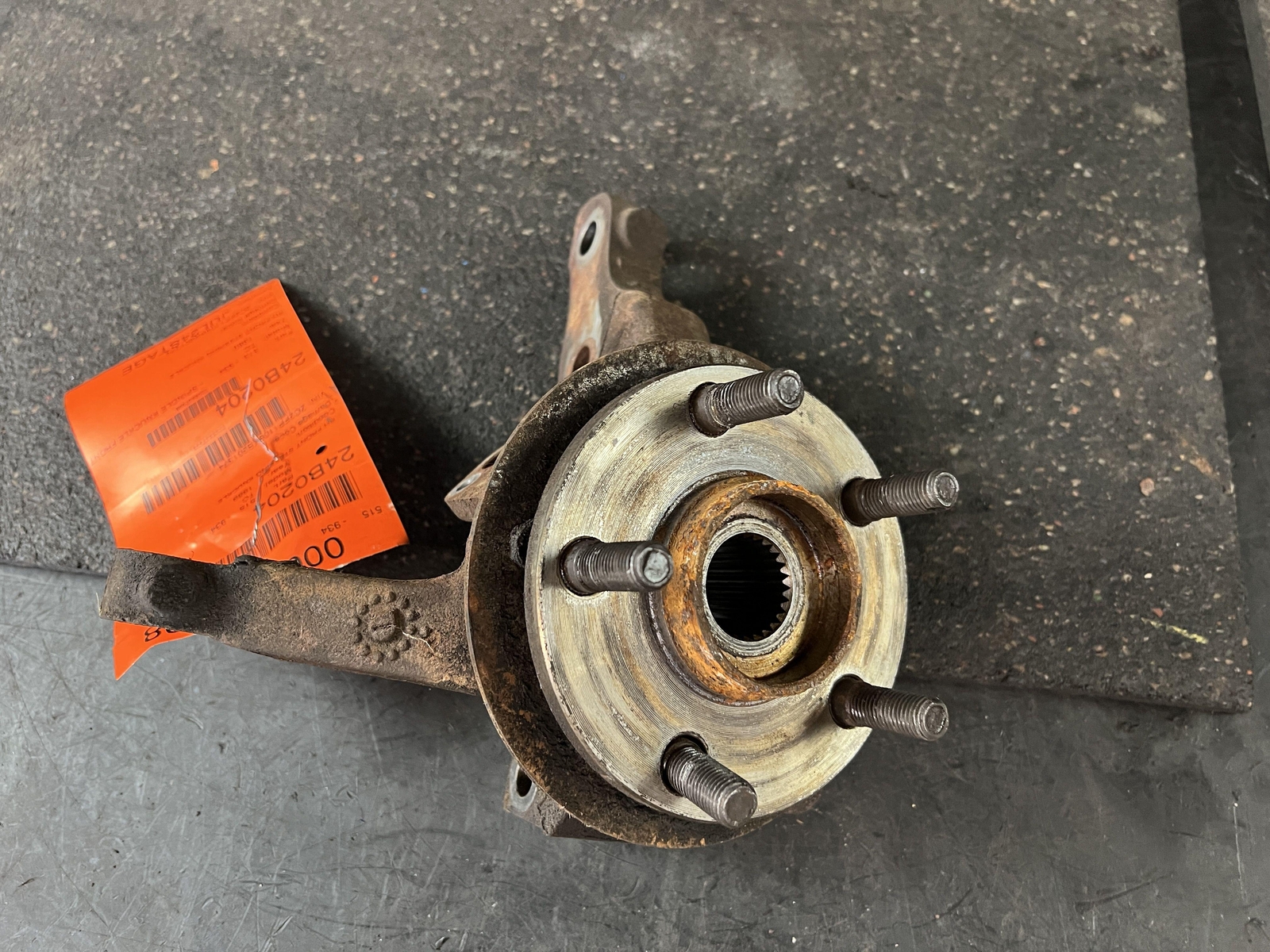 89-90 CHRYSLER TC MASERATI FRONT PASSENGER RIGHT RH STEERING KNUCKLE