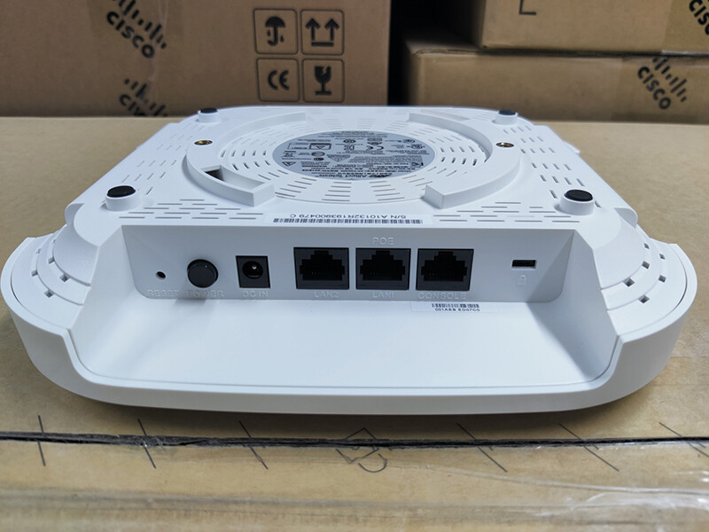 AT-TQ5403 Allied Telesis IEEE 802.11ac Wave2 wireless AP w/o AC