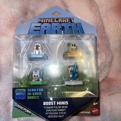 Minecraft Earth Boost Mini Figures 4 Pack Polar Bear Wolf Snacking Rabbit Steve
