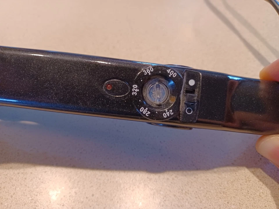 Protools de hierro Paul Mitchell Express Ion suave 1,25" suavizante volteretas y ondas Foto 4 de 4