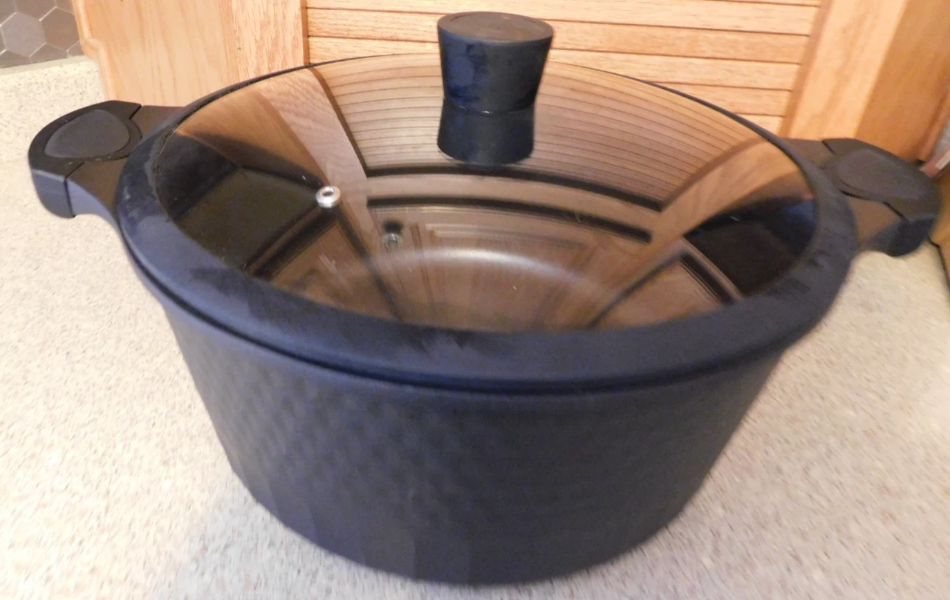 26-164 10 Quart Palm Restaurant Ware Non Stick Cookware Glass Lid Cover Black
Opens in a new window