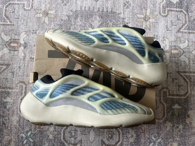 adidas Yeezy 700 V3 Kyanite GY0260 Men's Low Top Mesh Sneakers Beige Blue