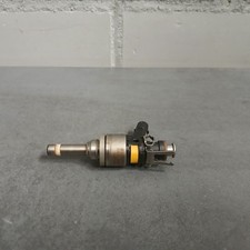 Mercedes-Benz W204 W207 E200 SLK200 Einspritzdüse Einspritzventil A2710781123