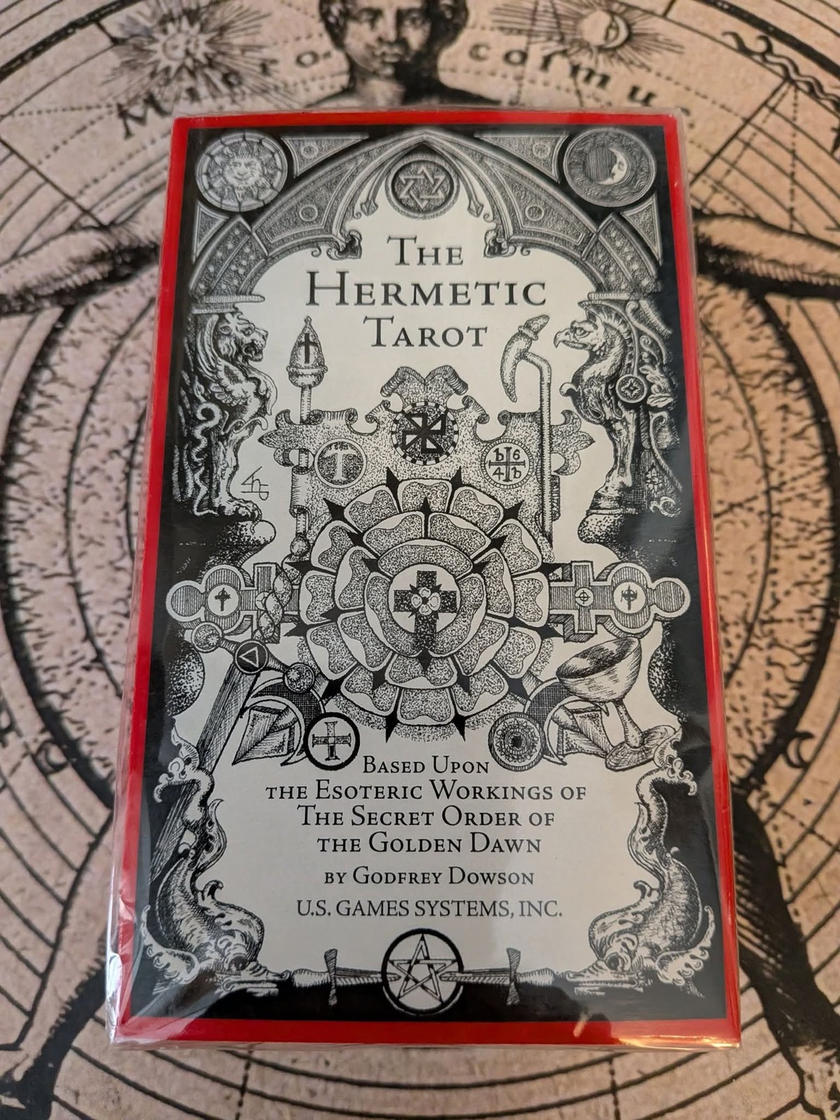 The Hermetic Tarot Deck