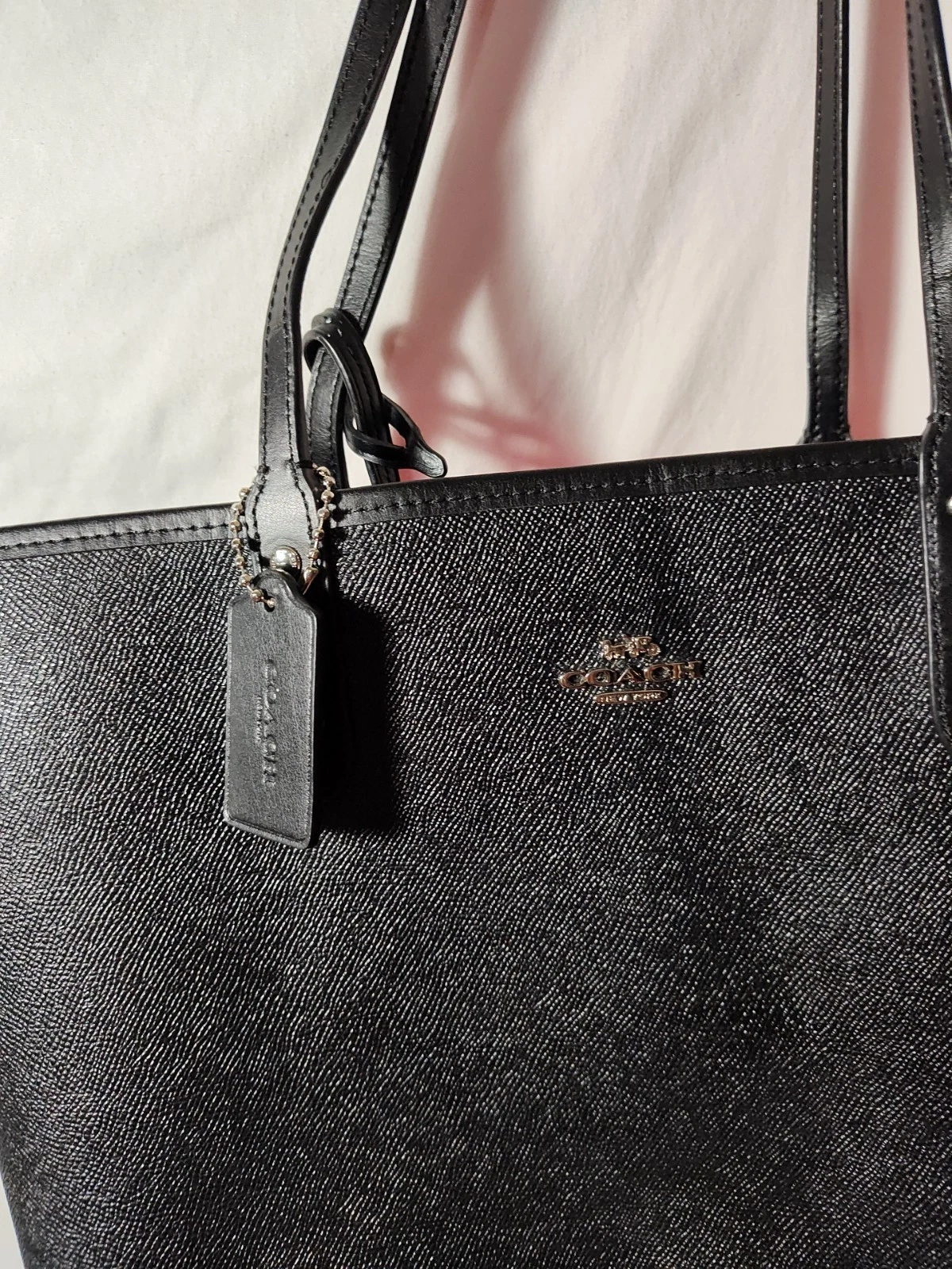 Coach Borsa a mano reversibile nera e mimetica con frizione nera F31451
