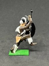 Trophy Miniatures of Wales Zulu War Zulu Warrior Charging with Shield & Club