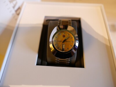 RADO DIASTAR STAINLESS WATCH R12408633