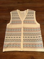 Bobbie Brooks Cream/different shapes and colors Sweater Vest Buttons Up