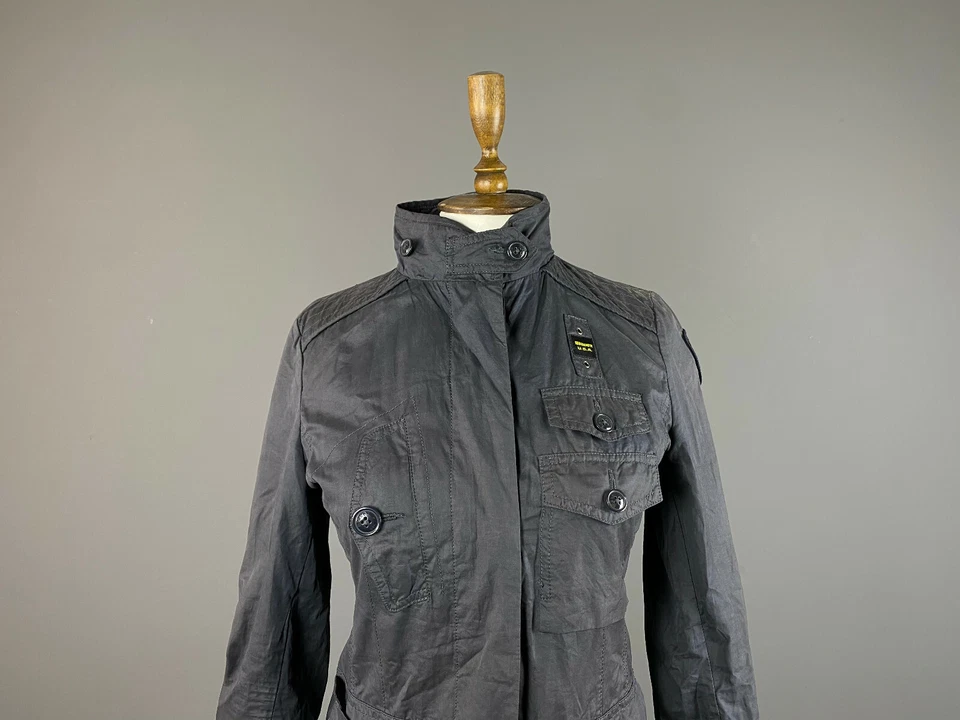 Chaqueta de nailon multibolsillo con botones negra talla S azul EE. UU. para dama Foto 2 de 4