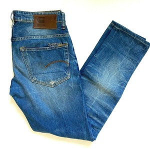 jeans tapered hombre