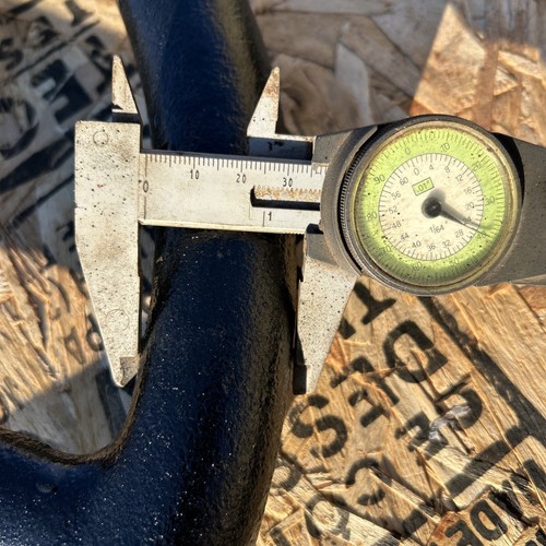 HAND WHEEL for 10&12” Gate Valve Kennedy Clow M&H, Diam 17.75”, Sq Hole 1.25” - Picture 3 of 18