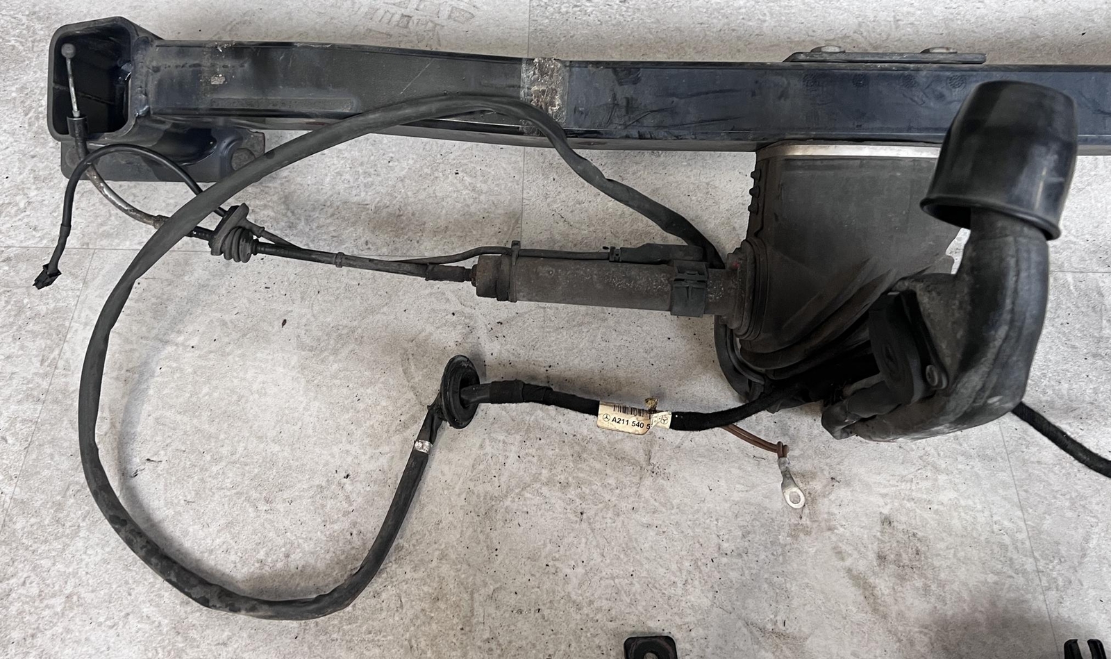 Mercedes-Benz A2113100704 online kaufen | eBay