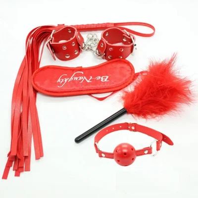 CHEZ-LAURETTE Kit Bondage Rouge 5 Pièces Be Naughty, Menottes, Bâillon, Fouet, Masque, Plumeau