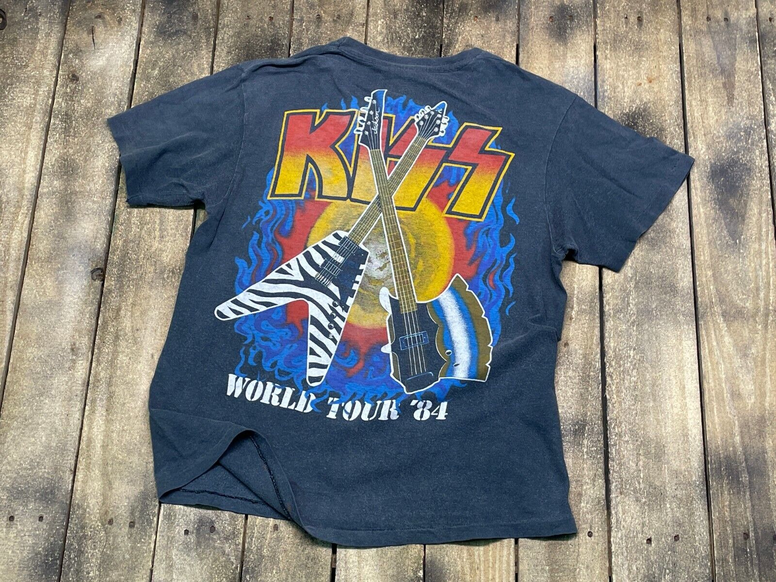 S * vtg 80s 1984 KISS tour t shirt * band army concert * 68.162