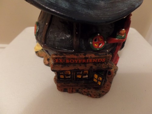 Department 56 Halloween Village, Toads & Frogs Witchcraft Hollow (4036591), New - Picture 21 of 23