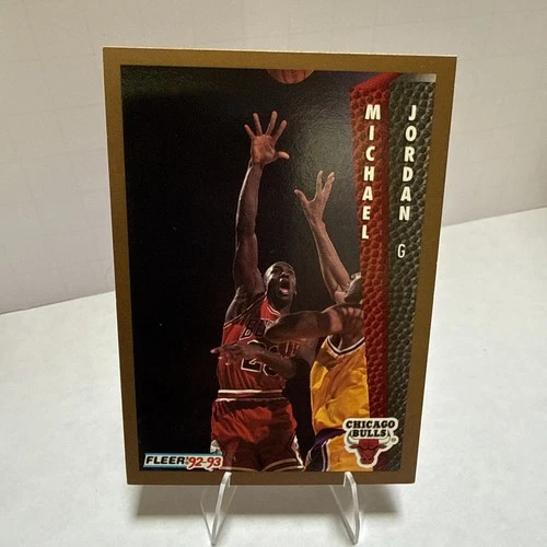 1992-93 Fleer - Michael Jordan #32