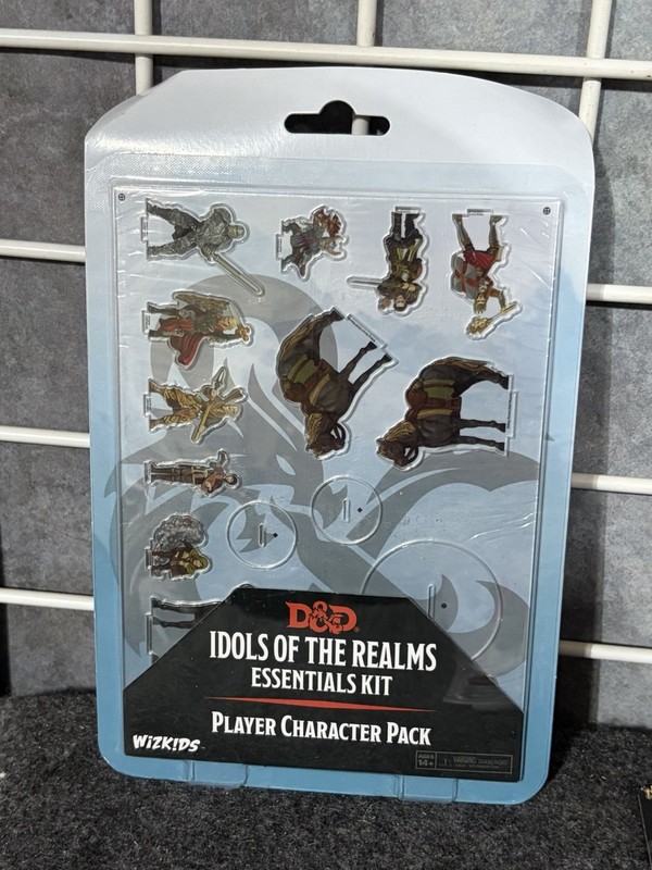 D&D Idols of the Realms: Essentials Player Characters + More + Pathfinder Figs