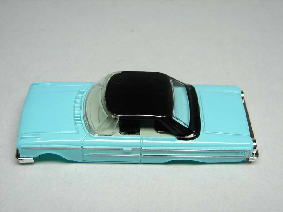 Dash Motorsports 1963 Ford Galaxy T-Jet tipo HO SLOT CAR - NUEVO - solo carrocería Foto 4 de 4