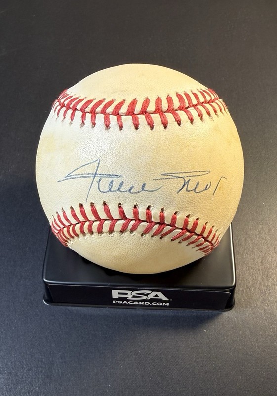 Willie Mays Signed Official National League Baseball PSA AQ76274 Score Board COA