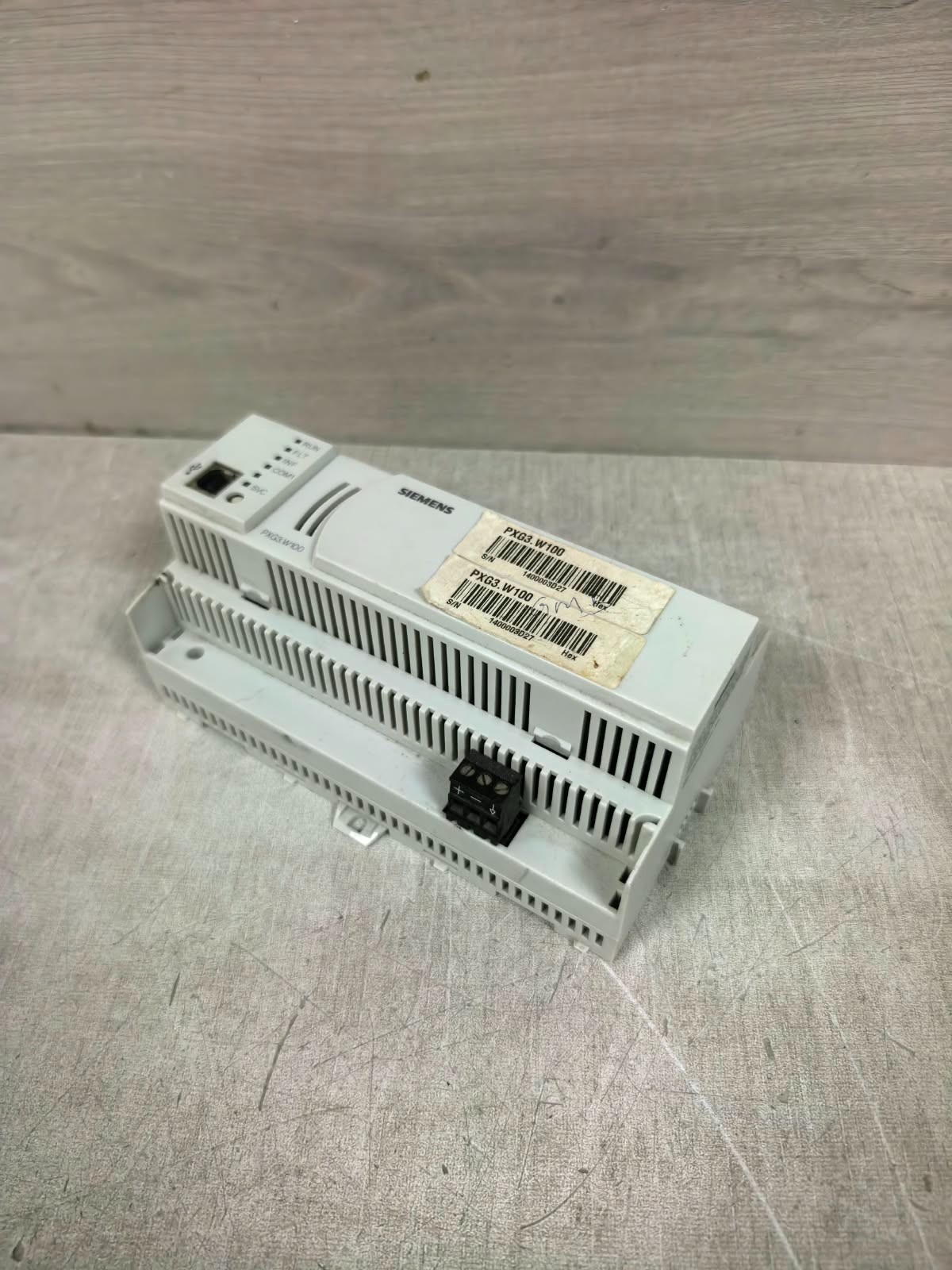 Siemens PXG3.W100 SIEMENS PXG3.W100 BACNET/IP WEB INTEFACE 24V 4