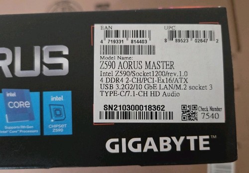 Gigabyte Z590 AORUS Master LGA 1200 Intel ATX Motherboard Excellent Condition - Afbeelding 15 van 15