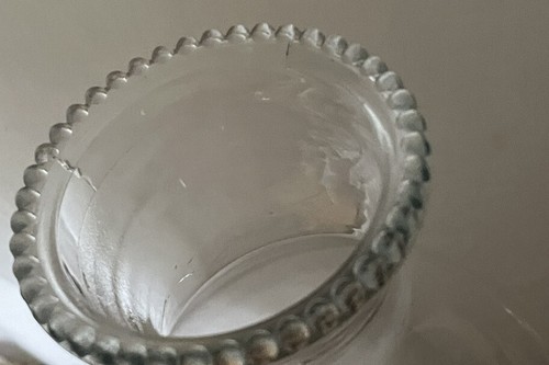 Clear Glass Oil Lamp - Picture 3 of 4