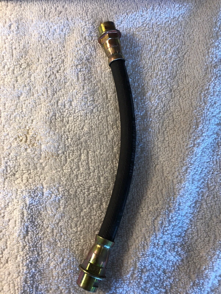 2 mangueras de freno traseras NOS Safeline FC6100 1939-48 Ford Mercury  Foto 3 de 4