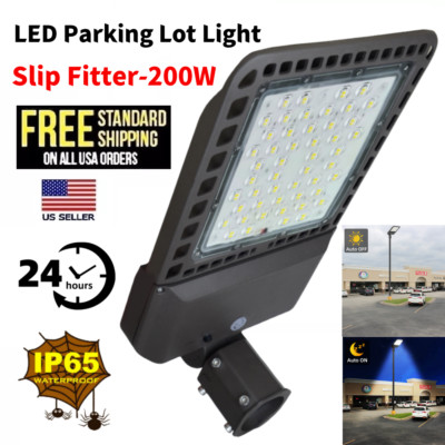 Shoe-box 200w LED Parking Lot Light Fixture ETL Listed -Slip Fitter Adjustable