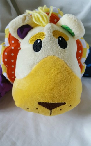 Lil' Prayer Buddy -Lion - Educational Toy Says "Lord's Prayer" Wee Believers - Picture 4 of 6