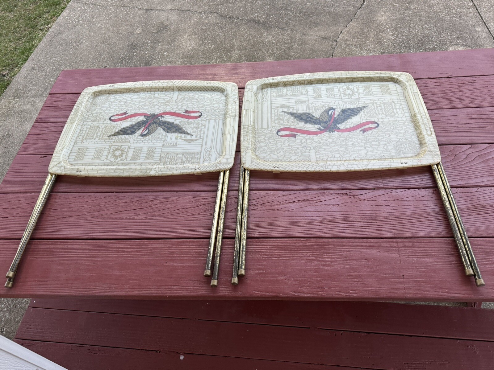 2 MID CENTURY VINTAGE EAGLE FIBERGLASS TV TRAYS eBay