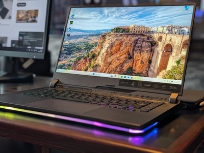 Asus ROG Strix G15 Gaming Laptop 15,6'' QHD 165Hz R9 6900HX 16GB 1TB RTX 3070 Ti