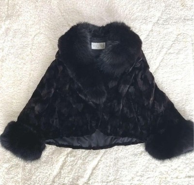 Infine Fox Fur Poncho Black Real Fur M-L Woman's Outerwear