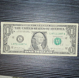 2017 $1 Bookends Fancy note L87111087A