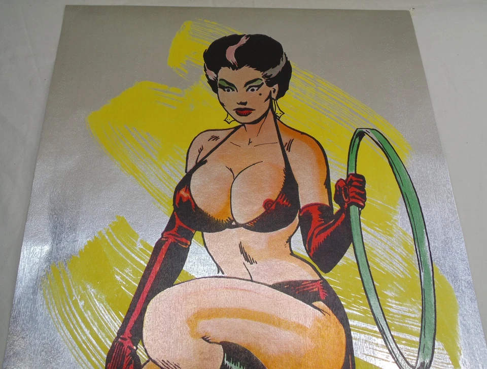 Papel pintado Allen Jones lámina metálica impresión mujer arrodillada de la serie X Foto 2 de 4