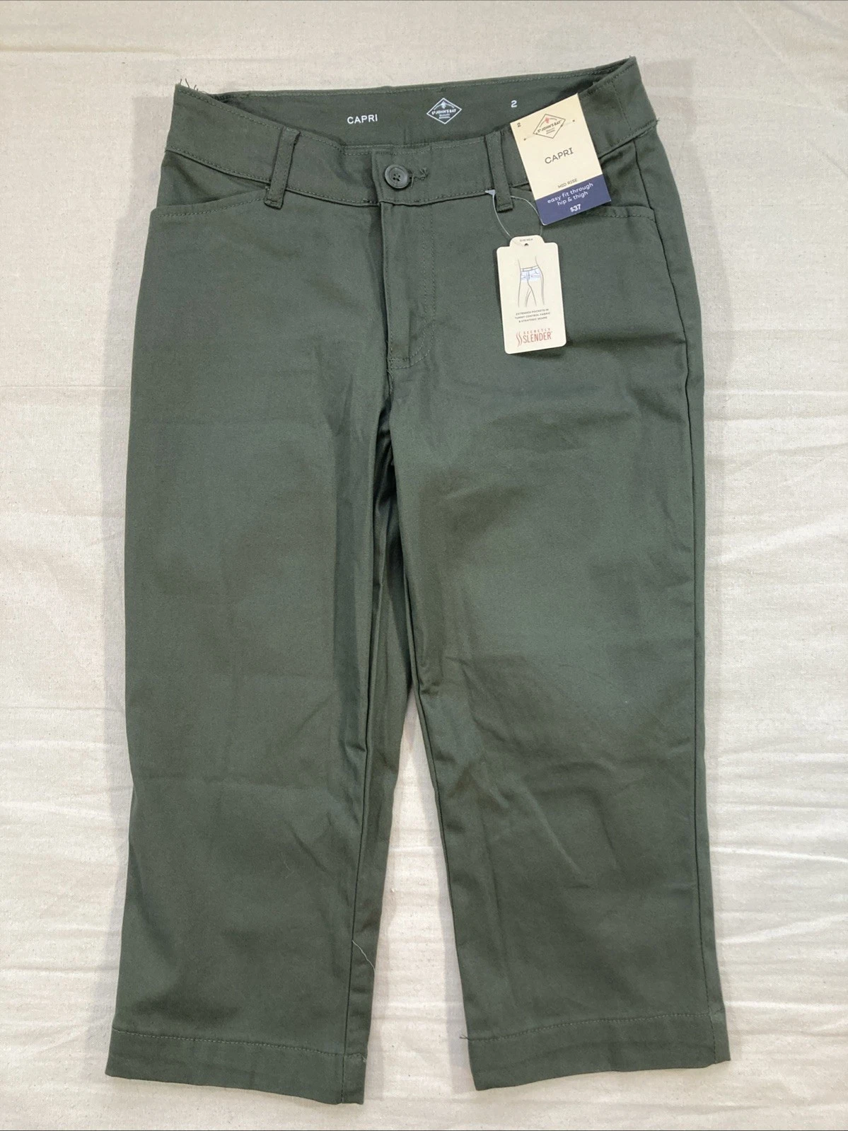 St. John's Bay Women's Capri Pants, Size Size 2 (26x18) NWT