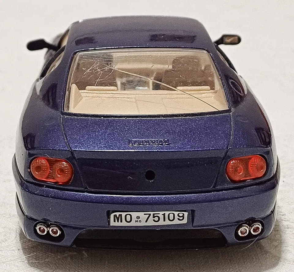 Burago Ferrari 456 GT (1992). Scala 1/25, 3 aperture funzionanti. Ottime cond - Immagine 4 di 4