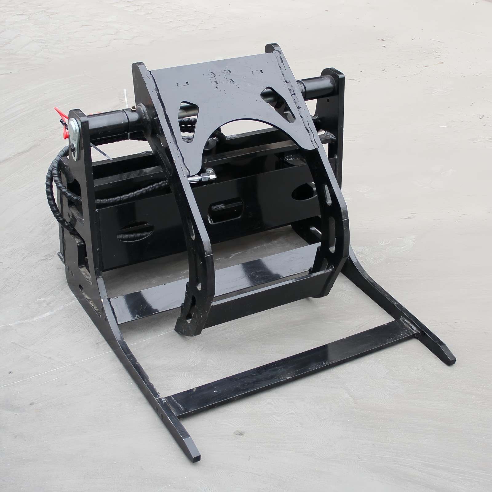 Mini Skid Steer log Grapple Hydraulic clamp Attachment For Small Scale logging