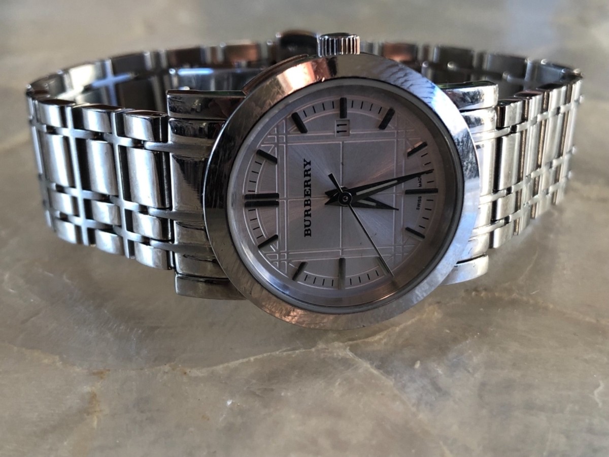 Burberry BU1351 Ladies Heritage 28mm Case Stainless Steel