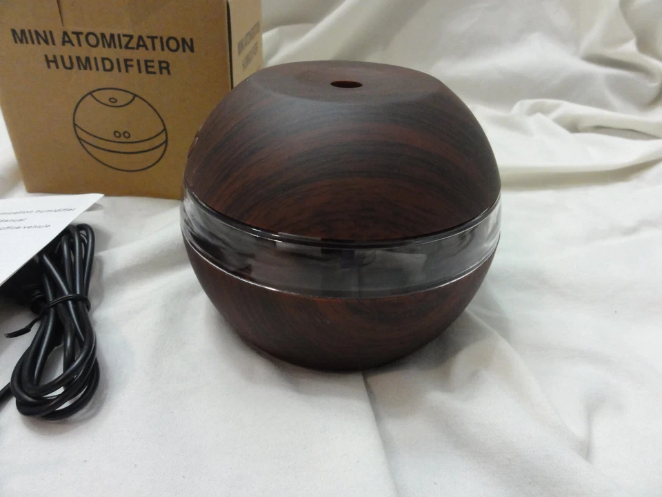 Mini Atomization Humidifier Round Shape USB Portable Air Purifier in Dark Wood - Image 3 of 4