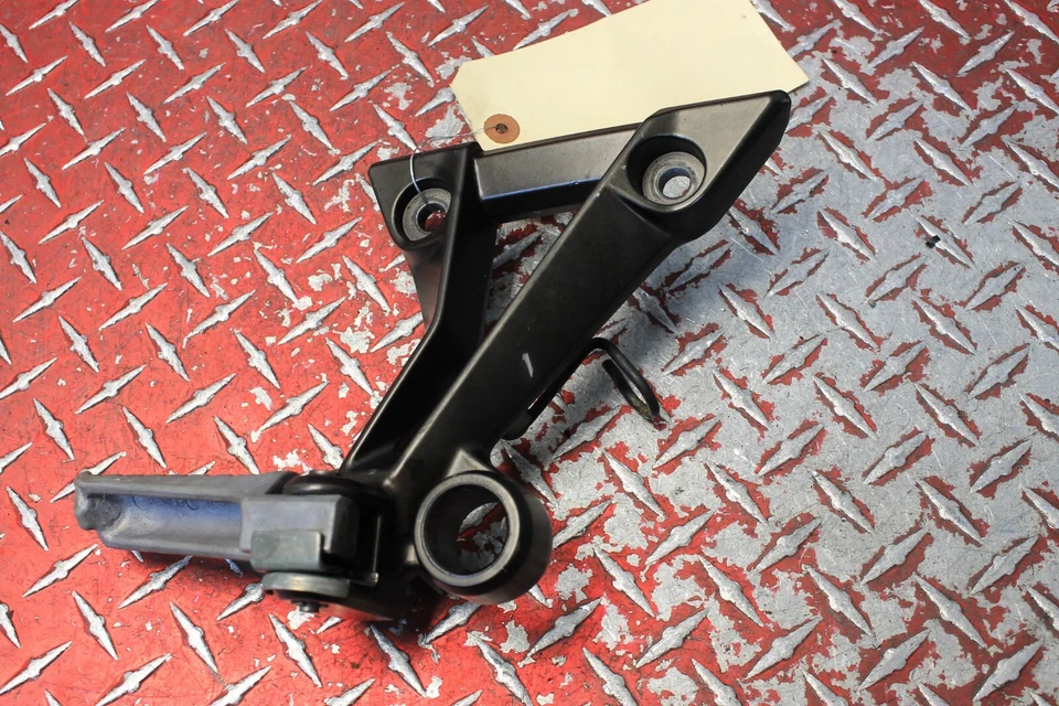 2013 - 2017 KAWASAKI NINJA 300 OEM RIGHT PASSENGER PEG & BRACKET NJ42 - Image 4 of 4