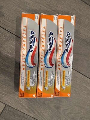 3Aquafresh Toothpaste Extreme Clean Sugar Acid Mint Blast 5.6Oz Read Discription